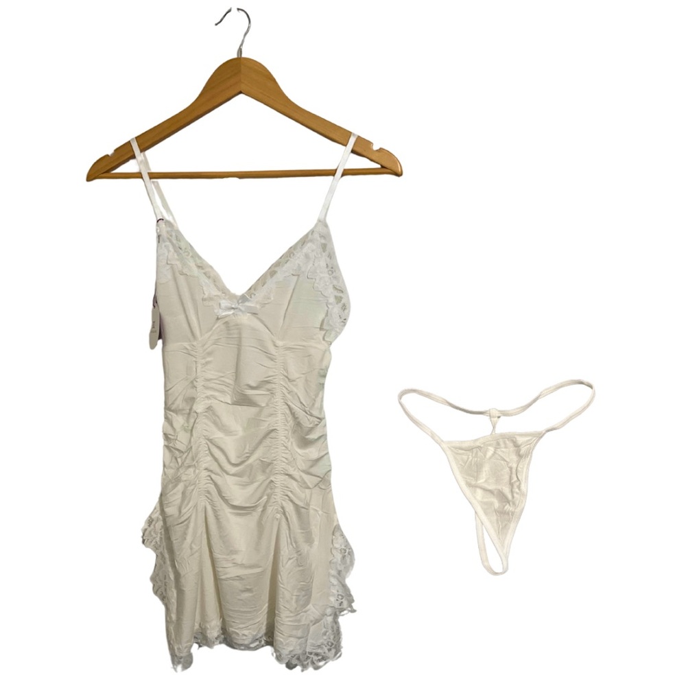 Sexy White Lace Trim Lingerie Set